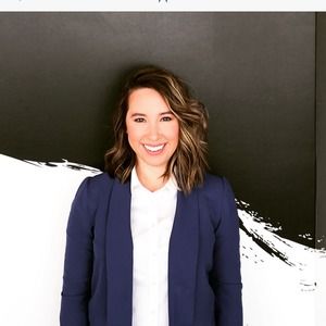 Meet your Posher, Casey